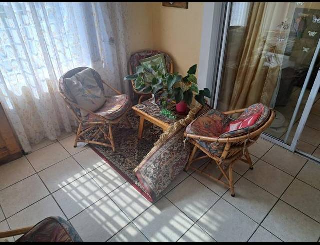 2 BEDROOM TOWNHOUSE FOR SALE IN ANNLIN